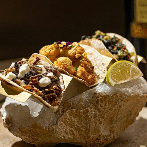 restaurant antiq marrakech - restaurant festif